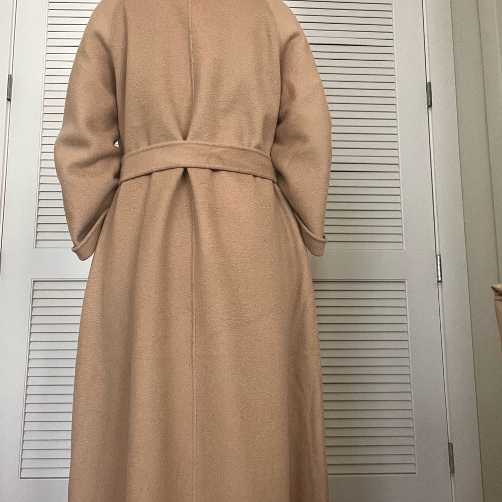 Cashmere Wool Coat - Picture 3 of 16
